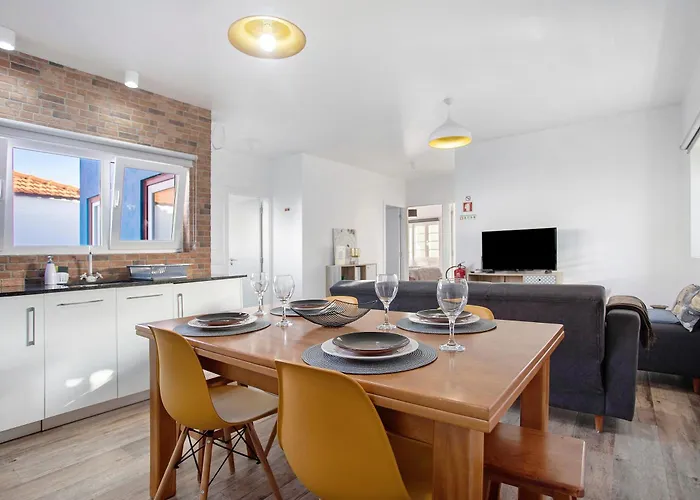 Casa Da Padaria Tatil Evi Leiria